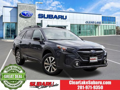 Certified 2025 Subaru Outback Premium AWD/4WD image 1