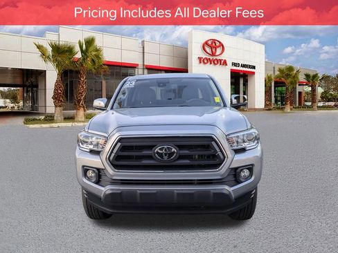 Certified 2023 Toyota Tacoma SR5 w/ Technology Package AWD/4WD image 10