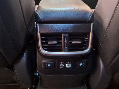 Certified 2024 Subaru Outback Limited AWD/4WD image 18