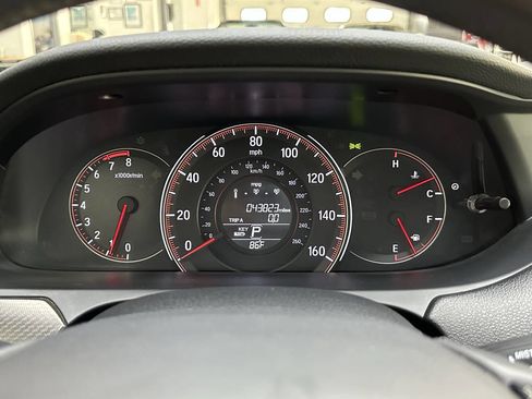 Used 2017 Honda Accord EX-L image 21