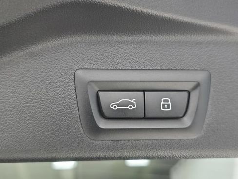 Used 2024 BMW X5 sDrive40i RWD image 9