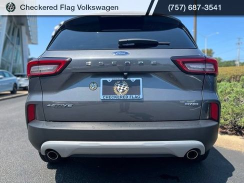 Used 2024 Ford Escape Active AWD/4WD image 10