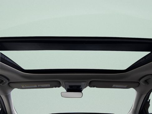 Certified 2025 Honda Pilot Touring image 38