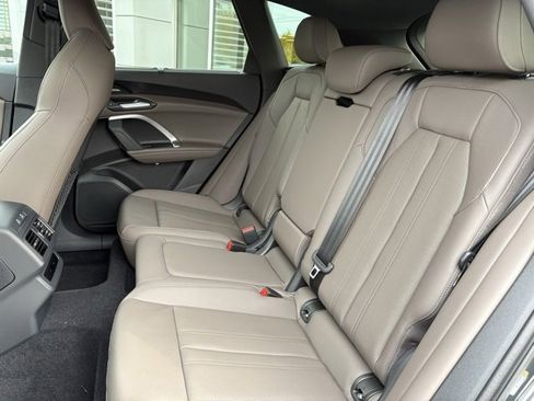 New 2025 Audi Q5 Premium Plus image 10
