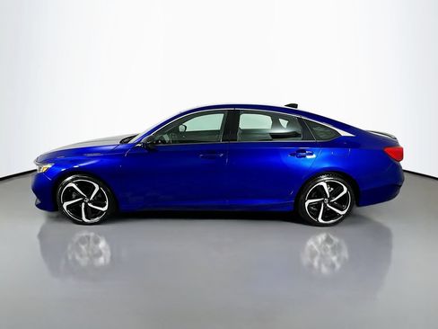 Used 2021 Honda Accord Sport image 2