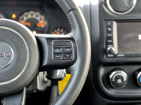 Used 2014 Jeep Patriot Latitude w/ Sun/Sound Group image 35