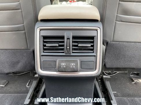 Used 2023 Subaru Forester Premium AWD/4WD image 39