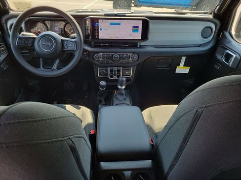 New 2026 Jeep Gladiator Sport image 11