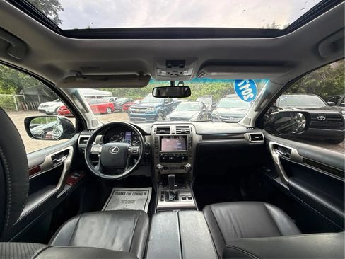 Used 2017 Lexus GX 460 w/ Navigation Package AWD/4WD image 19