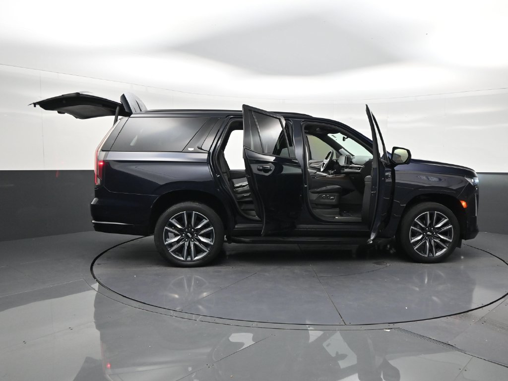 Used 2021 Cadillac Escalade Sport Platinum w/ Heavy-Duty Trailer Package RWD image 28