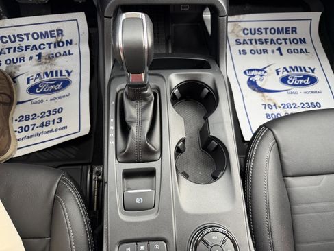 Used 2025 Ford Ranger Lariat w/ FX4 Off-Road Package image 17