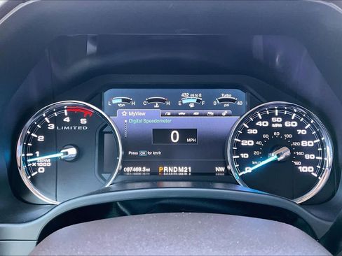 Used 2019 Ford F250 Limited image 26