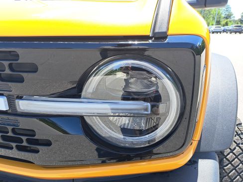Used 2022 Ford Bronco Wildtrak AWD/4WD image 28