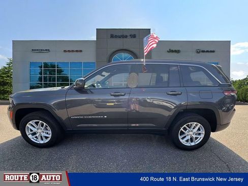 Used 2025 Jeep Grand Cherokee Laredo X w/ Luxury Tech Group I AWD/4WD image 6