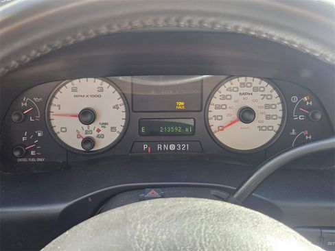 Used 2006 Ford F250 Lariat image 16