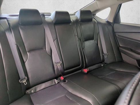 Used 2025 Honda Accord Touring image 23