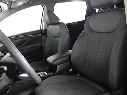 Used 2019 Hyundai Santa Fe SEL FWD image 17