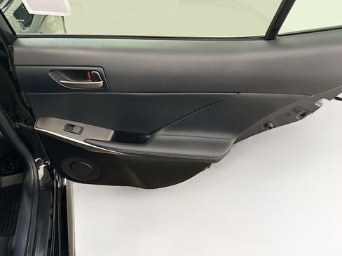 Used 2020 Lexus IS 350 F Sport image 32