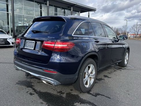 Used 2017 Mercedes-Benz GLC 300 4MATIC image 7
