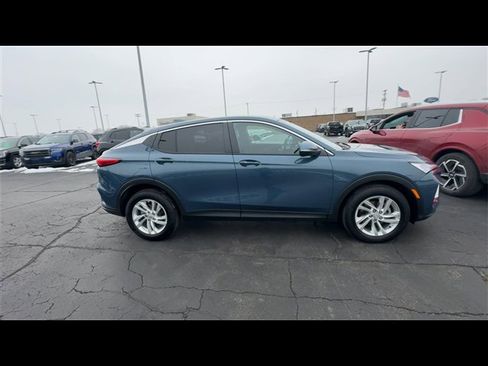 Certified 2024 Buick Envista Preferred w/ Convenience I Package image 9