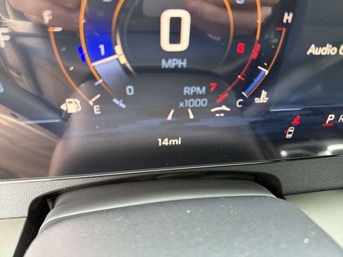 New 2026 Chevrolet Traverse LT w/ Midnight/Sport Edition image 16