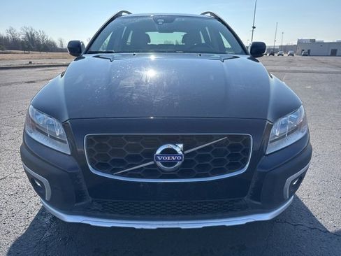 Used 2016 Volvo XC70 T5 Premier w/ Protection Package image 2