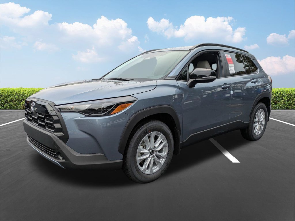 New 2026 Toyota Corolla Cross LE FWD image 8
