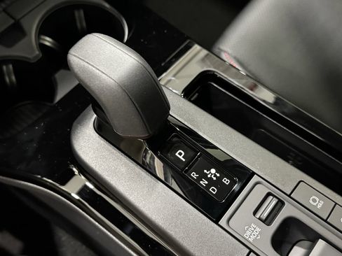 New 2026 Toyota Prius Plug-In Hybrid FWD image 33