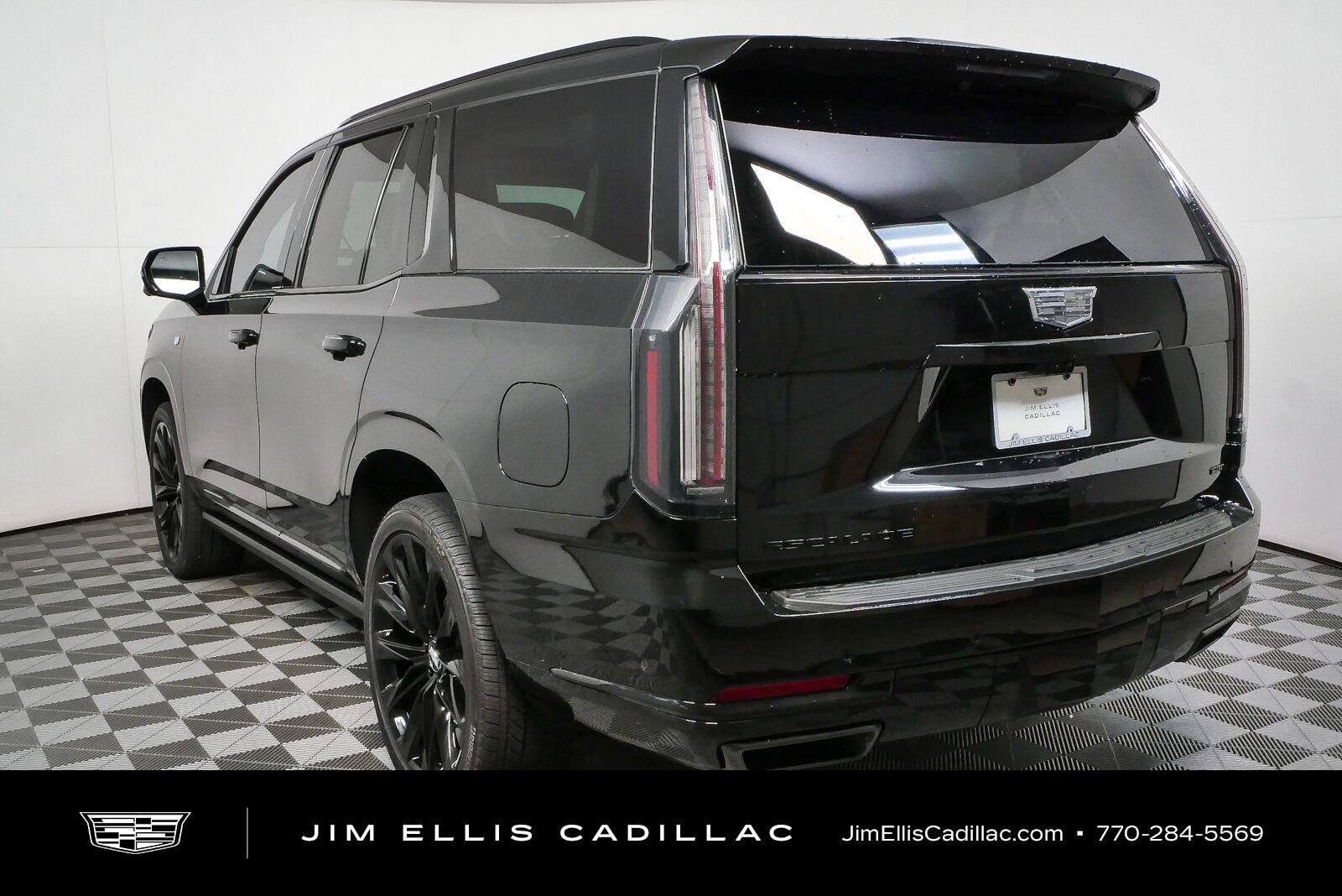 New 2026 Cadillac Escalade Platinum Sport w/ LPO, ONYX Package AWD/4WD image 26