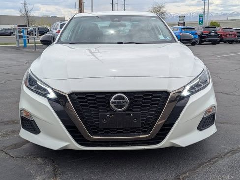 Used 2022 Nissan Altima 2.5 SR image 9