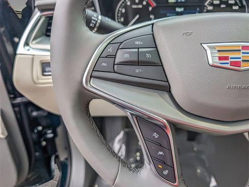 New 2025 Cadillac XT5 Premium Luxury image 23