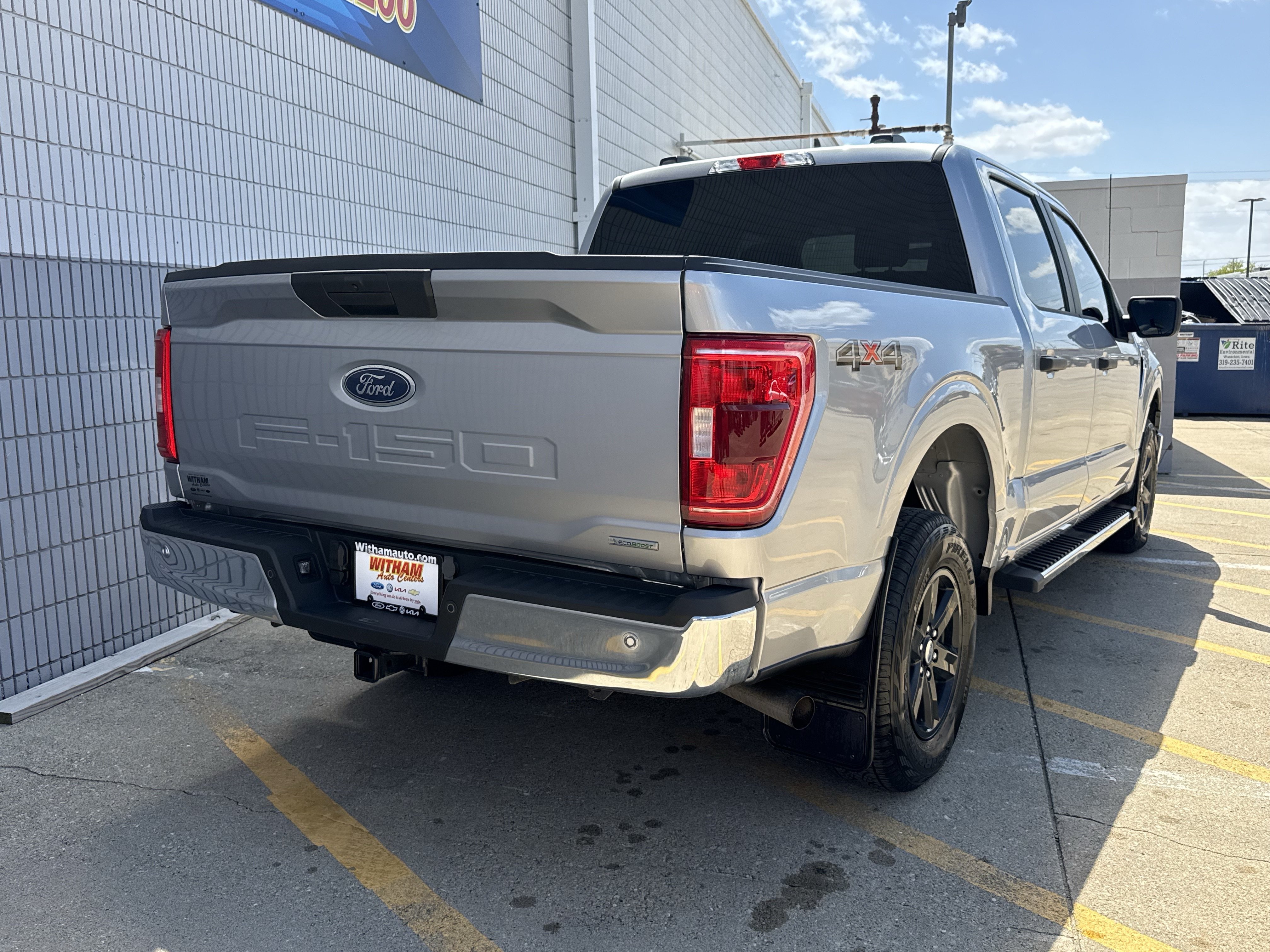 Used 2023 Ford F150 XLT AWD/4WD image 4