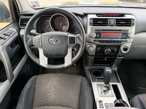 Used 2013 Toyota 4Runner SR5 RWD image 15