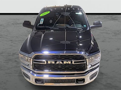 Used 2022 RAM 2500 Tradesman w/ Chrome Appearance Group image 6