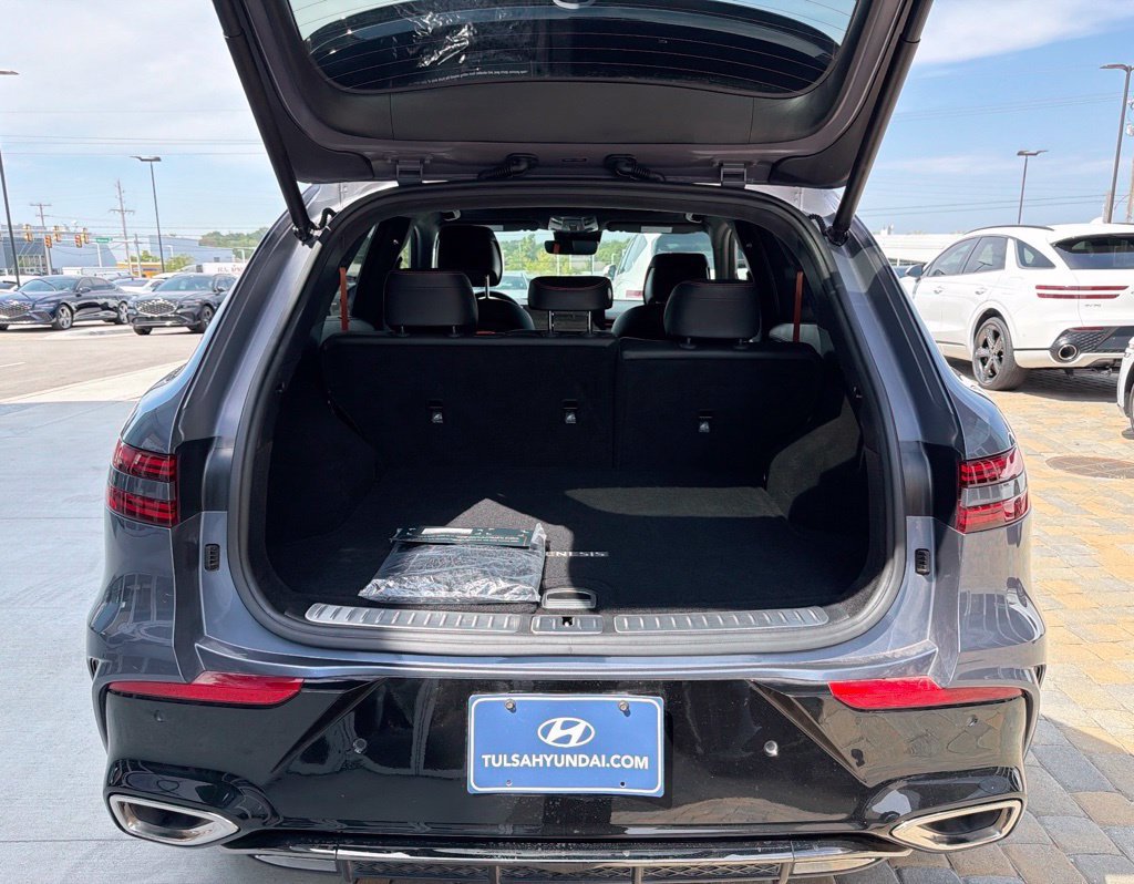 Used 2026 Genesis GV70 3.5T Sport Prestige AWD/4WD image 16