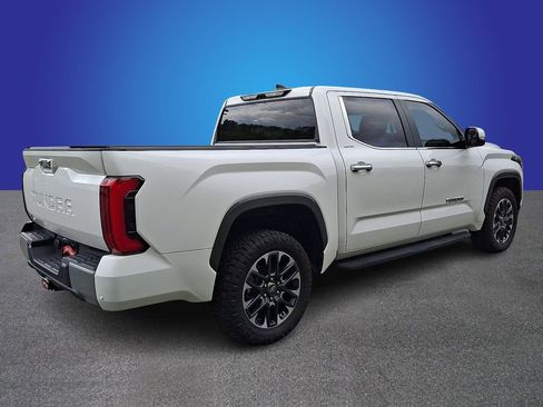 Used 2025 Toyota Tundra Limited AWD/4WD image 4