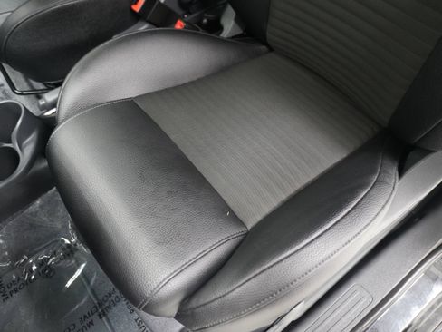Used 2015 FIAT 500 Sport FWD image 12