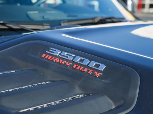 Used 2024 RAM 3500 Laramie w/ Sport Appearance Package image 18