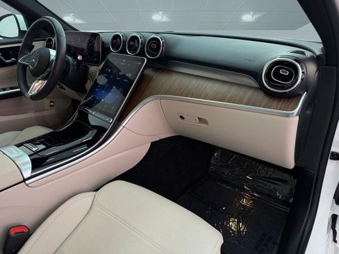 Used 2024 Mercedes-Benz C 300 Sedan image 22