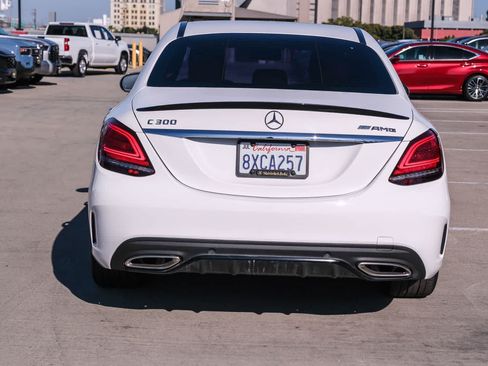 Used 2021 Mercedes-Benz C 300 Sedan image 5