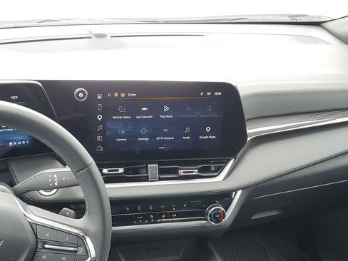 Used 2026 Chevrolet Equinox LT w/ LPO, Floor Liner Package FWD image 29