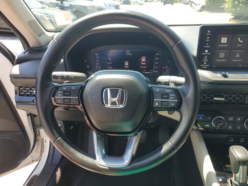 Used 2024 Honda Accord Touring image 26