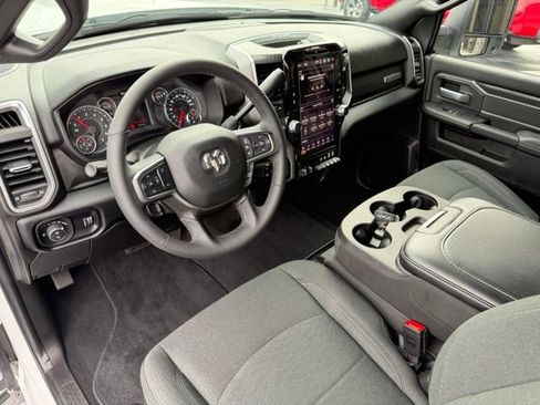 Used 2026 RAM 2500 Big Horn AWD/4WD image 25