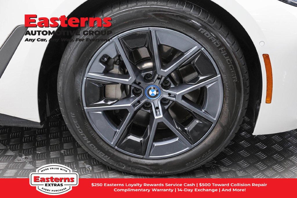 Used 2023 BMW i4 eDrive35 w/ Premium Package RWD image 31