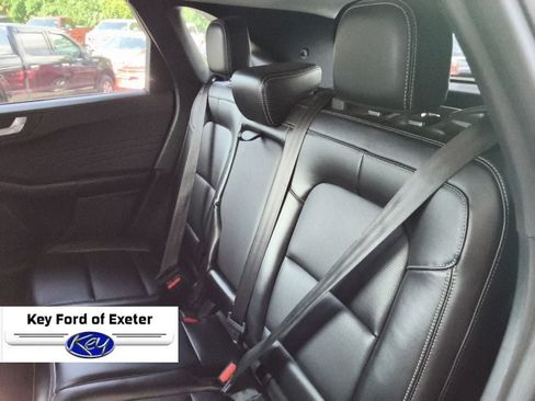 Used 2023 Ford Escape Platinum AWD/4WD image 19