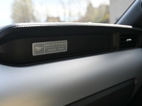 Used 2017 Ford Mustang Premium RWD image 27