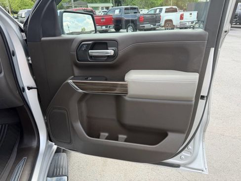 Used 2019 Chevrolet Silverado 1500 LT w/ Texas Edition AWD/4WD image 16