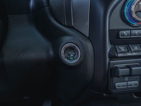 Used 2020 GMC Sierra 2500 Denali w/ Denali Ultimate Package image 15