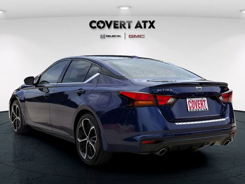 Used 2023 Nissan Altima 2.5 SR w/ SR Premium Package FWD image 6