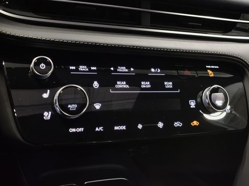 Used 2026 INFINITI QX60 Sport w/ Dark Cargo Package image 25